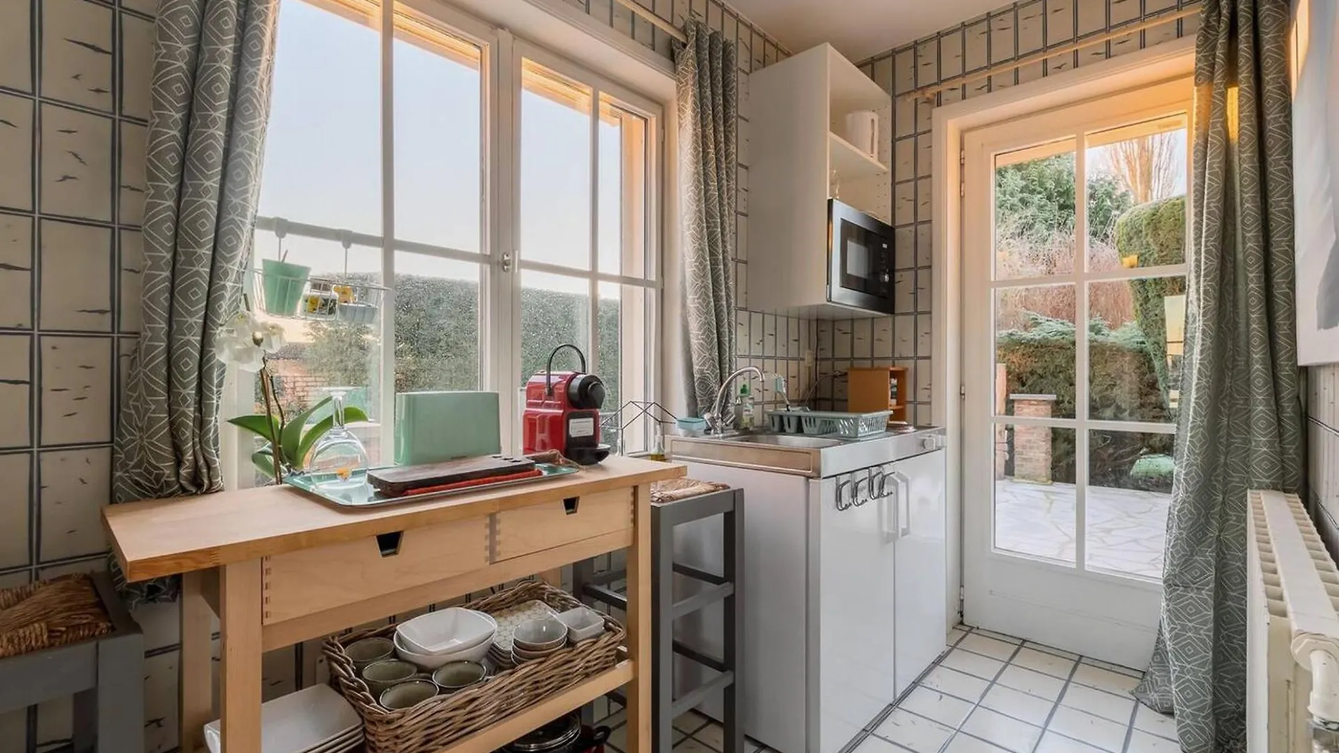Holiday home Cosy Studio Close To Brussels South Charleroi Airport Belgium