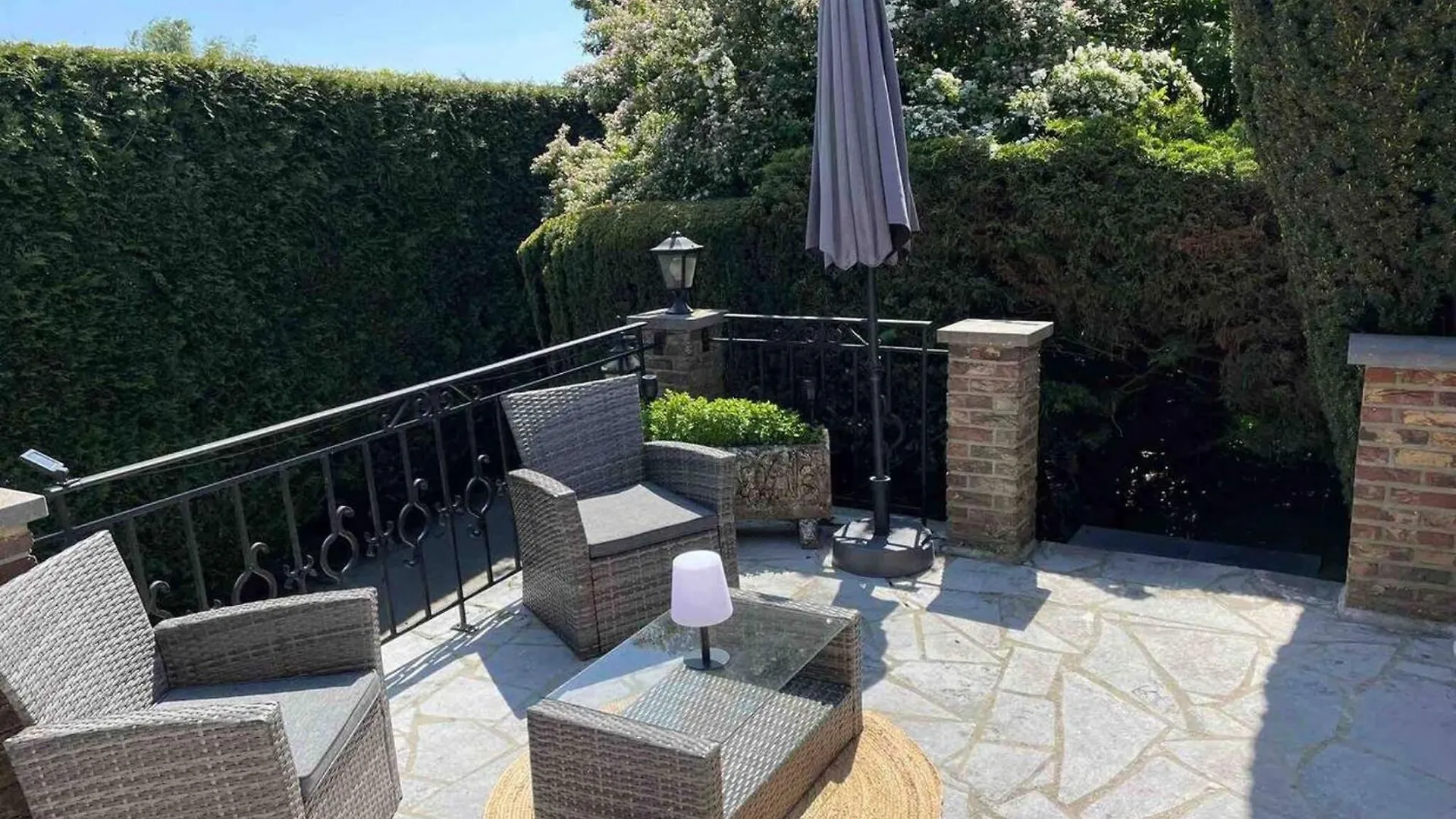 Cosy Studio Close To Brussels South Charleroi Airport Belgium